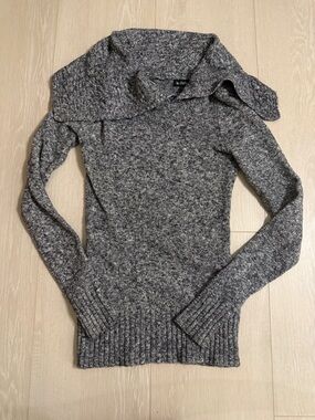 3/$10 Le Chateau Heather Gray Cowl Neck Sweater